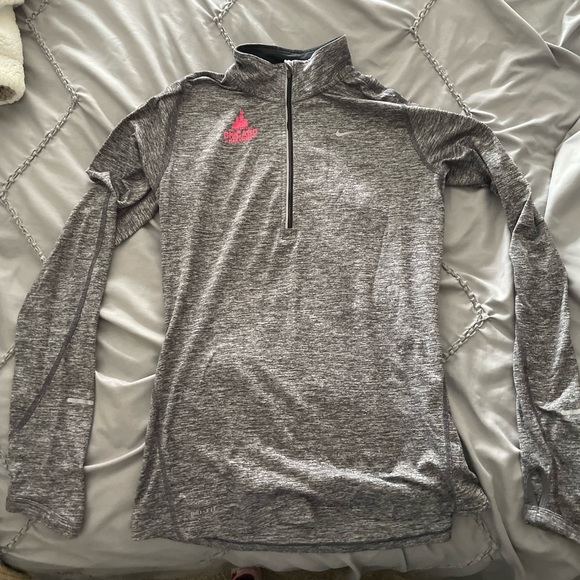 Nike 2014 Chicago Marathon Womens Running Element Dri-Fit Half Zip, Gray/Gray, S - Picture 1 of 7